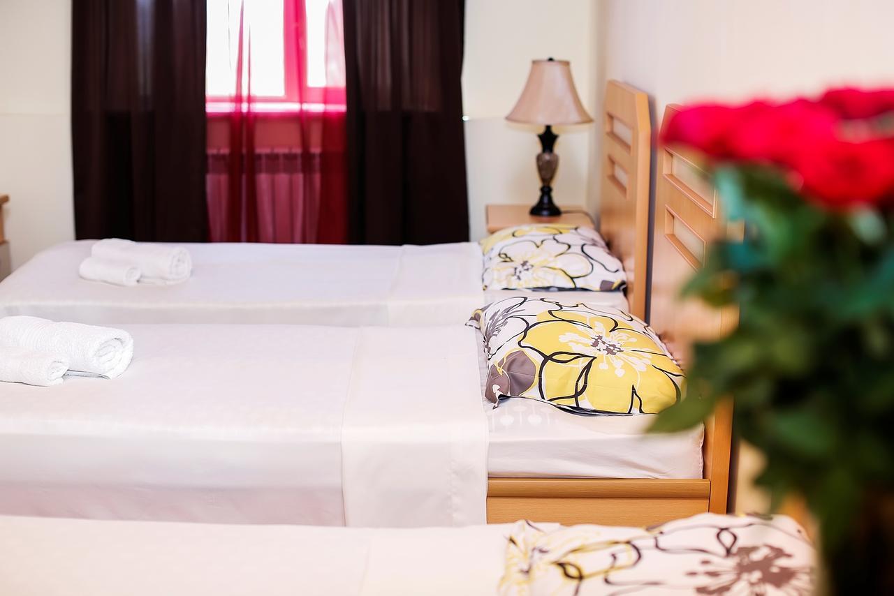 Amrots Hotel Vayk ภายนอก รูปภาพ